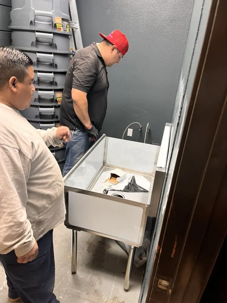 Commercial plumbing and sink installation in Cowtown Park